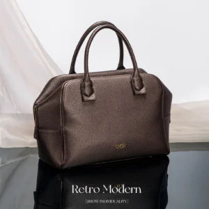 Carolina Herrera Everyday Commuter Shoulder Bag Simple Fashion Versatile Women's Armpit Bag Wide Shoulder Tote Bag